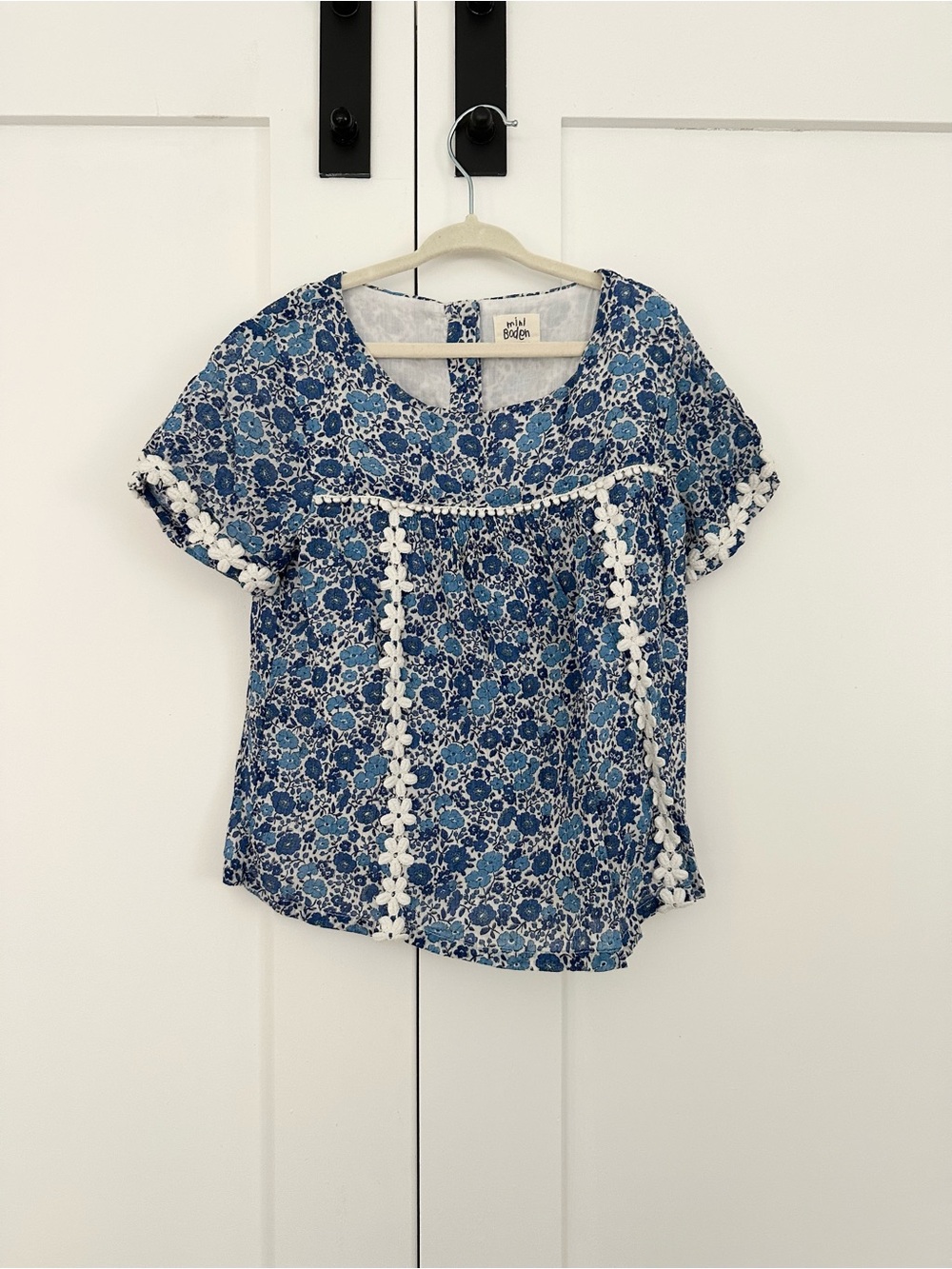 Mini Boden Blue Floral Lace-Trim Short Sleeve Blouse